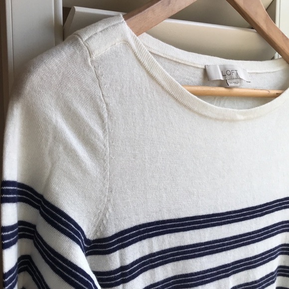 NWOT Loft Lightweight Navy & White Stripe Spring Summer Nautical Sweater XS - Picture 4 of 6